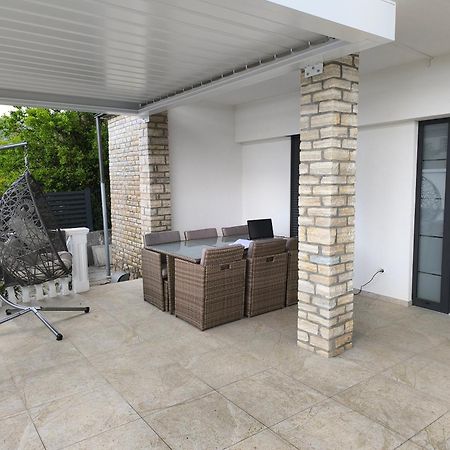 Apartman Lidija Starigrad Paklenica Zewnętrze zdjęcie