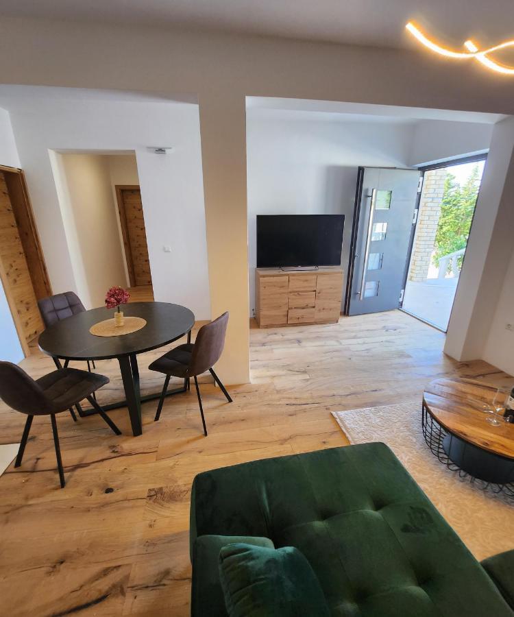 Apartman Lidija Starigrad Paklenica Zewnętrze zdjęcie